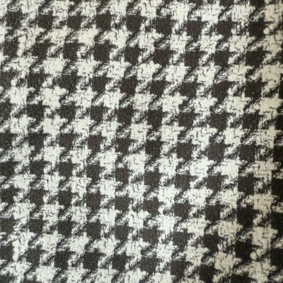Zara Black and White Houndstooth Skinny Pants - Picture 8 of 12